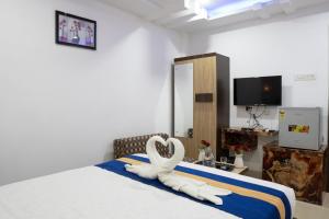 MAHIRA RESIDENCY