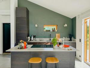 Modern Mini-Villa With Lake View On Bryggholmen