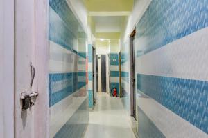 Super Hotel O Shibpur Tram Depot