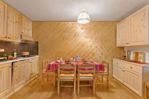 Appartamento Quota 1800 - Happy Rentals