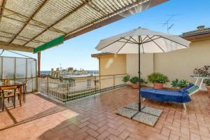 Penthouse Vista Mare E Monti Centro Sr - Happy Rentals