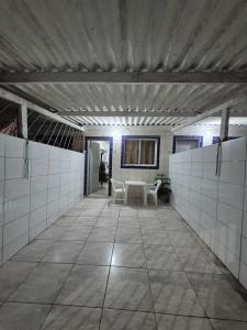 Casa 51 - 700m da Praia da Enseada