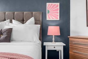 Cityscape MCR Skyline- 2BR, free parking, views