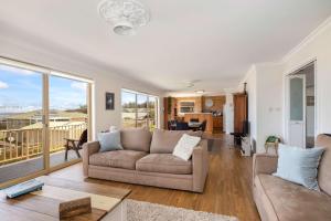 Rennies Beach Escape "Carinya"