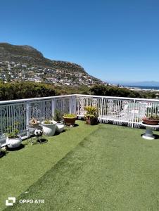 Glen Road Self Catering 2 Bedroom Apartment