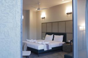 Dhartii RiverView Resort