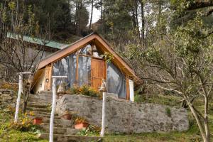 Rumsu Tree House by SLC