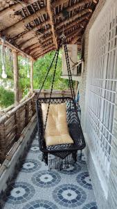 Woodside Haven Luxury FF-Balcony view