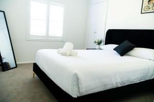 The Founders House Bold 4BR Retreat Muswellbrook