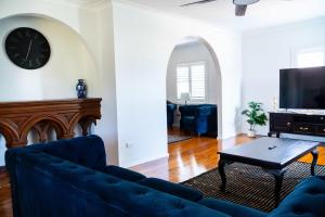 The Founders House Bold 4BR Retreat Muswellbrook