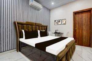 Hotel O Athiti Palace