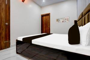 Hotel O Athiti Palace