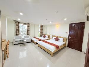 Khách sạn Hoàng Tây