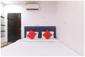 Metro Royal Inn Near Lucknow Railway Station - Free Wifi and Free Parking Facilities # Fully Air conditioning Deluxe Room - Best Hotel In Lucknow