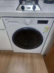 4-2431 #Gangnam Stn, 5-min #Yeoksam Stn, 3-min #OTT