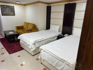 ايوان للوحدات المخدومه