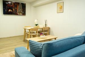 Apartments Kolín II & Penzion Navara