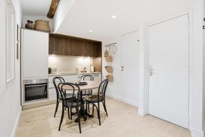 Le République Antibois - Au coeur du Vieil Antibes