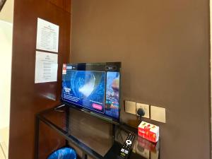Tanjong Subang Jaya - Self Check-In
