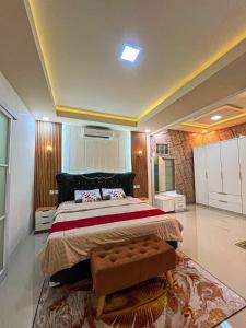 Private 5BR Jimbaran House with Pool, up to 12 Pax