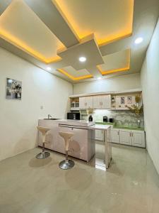 Private 5BR Jimbaran House with Pool, up to 12 Pax