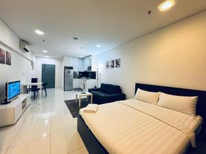 Mercu Summer Suites KLCC by GRIHOZ Homestay