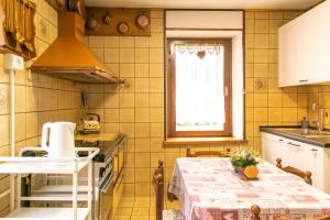 Casa tipica nelle Dolomiti Trentine