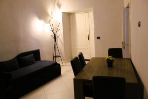 Santa Lucia Pulcinella Home III