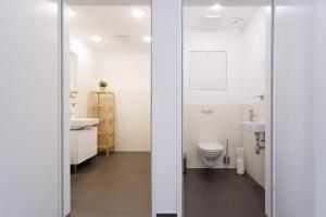 Spacious Group Apartment with Balcony