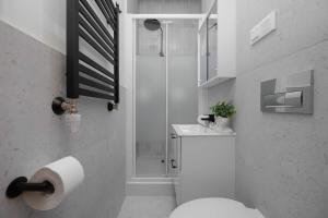 Comfortable Studio For 2 Guests in Warsaw by Noclegi Renters