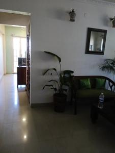 Two BHK a cozy flat for family 3 km away from the airport