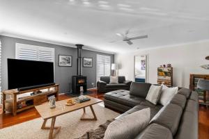 Bliss at Jervis Bay - pet-friendly Vincentia home