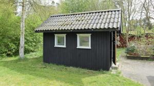 Summer House Charm Near Hårbølle Havn