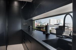 Căn hộ cao cấp tiện nghi gần hồ Hoàng Cầu