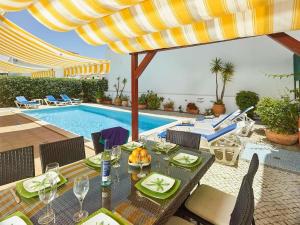 Casa Branca, Beach Village