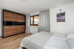 Modrzejewska Apartments in the Centre of Zakopane by Noclegi Renters