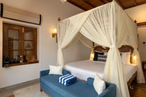 Oruva Beachside Villa