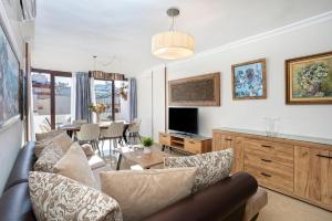 Junto a la casa natal de Picasso