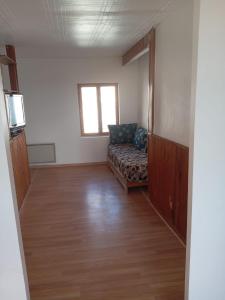 Appartement F2 à Thiers 3 ème étage