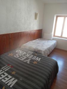 Appartement F2 à Thiers 3 ème étage