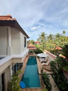 Tropical Thai style 4 bedroom pool villa