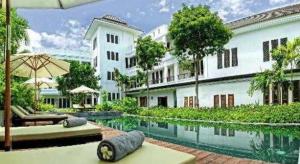 La Residence Blanc D Angkor