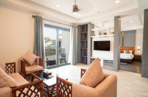 Dhauladhar Heights Resort