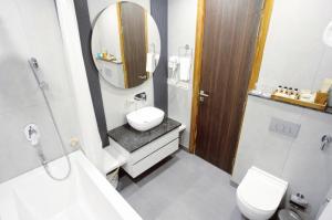 Dhauladhar Heights Resort