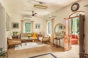 Sanctuary by RÊVE Escapes - Premium 3 BHK Villa with Private Pool Near Morjim Beach