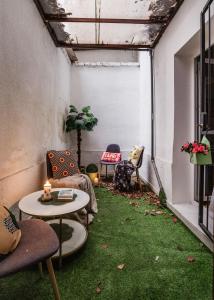 Walk to Opera & Gozsdu 4BR Duplex Private Terrace