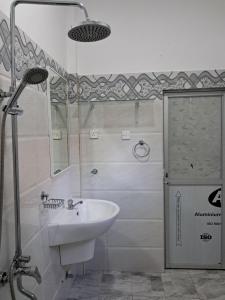 White Queen Residence