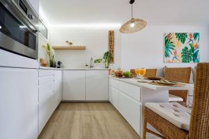 Royal Blue San Agustin