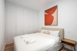 Smart Business Stay 2BR Apt & Parking