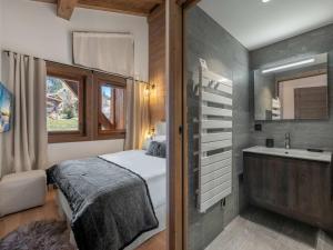 Megeve Luxury Spa Escape with views and parking
